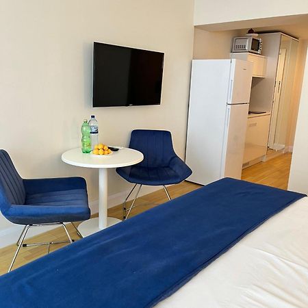 Black Sea Coast Apartment Батуми Екстериор снимка